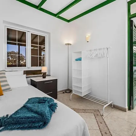 Dorada Sand, Junto Al Mar * Playa Blanca (Lanzarote)